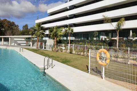 Property building, Swimming pool