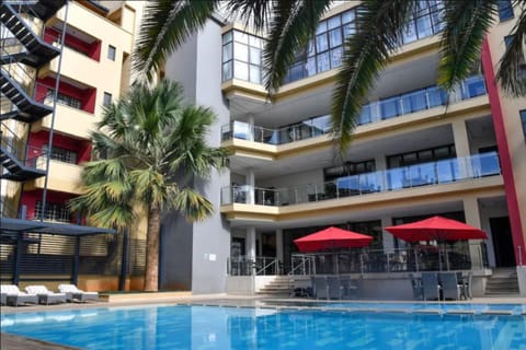 Property building, Swimming pool