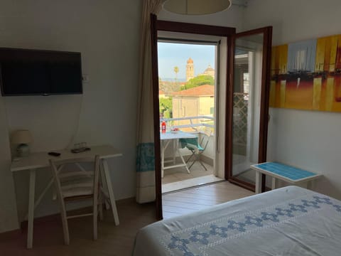 Camera con Vista Bed and Breakfast in Oristano