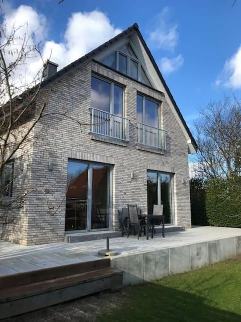 Im Bademantel an den Strand - Maisonette Apartment in Eckernförde