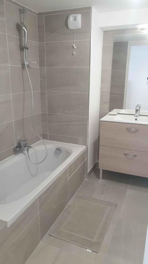 Résidence-Chalet de Prestige Aspen Park - 101 Apartment in Saint-Étienne-de-Tinée