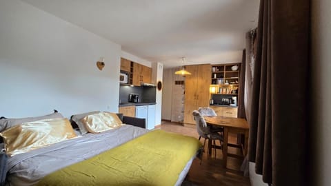 Property building, Living room, Bedroom