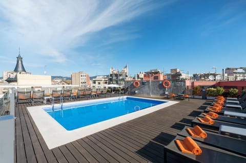 Day, Swimming pool, Swimming pool