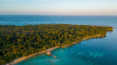 Natural landscape, Bird's eye view, View (from property/room), Sea view