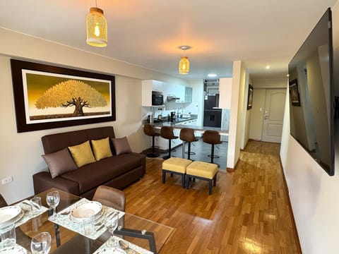 TV and multimedia, Living room, Dining area
