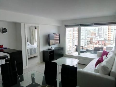 Communal lounge/ TV room, TV and multimedia, Living room