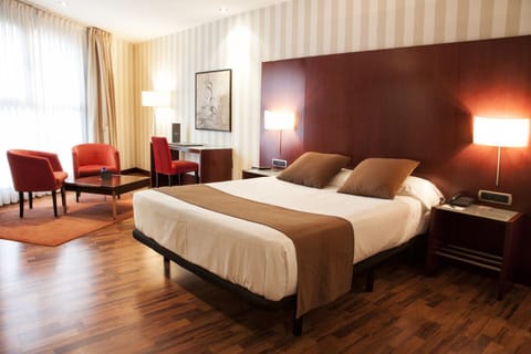 Day, Photo of the whole room