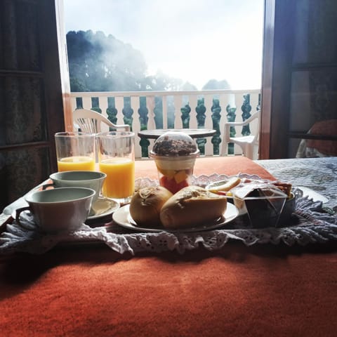 Bed, View (from property/room), Balcony/Terrace, Photo of the whole room, Bedroom, Breakfast, Continental breakfast