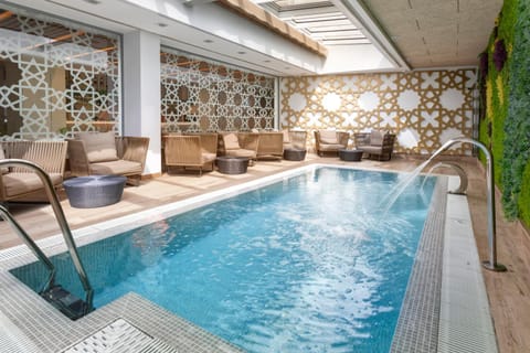Seating area, Pool view, Swimming pool