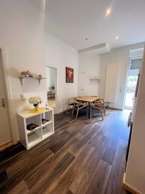 Living room, Dining area, Communal kitchen