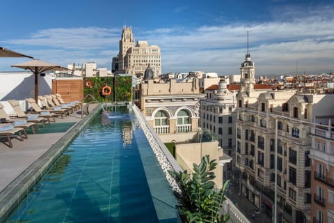 City view, Swimming pool