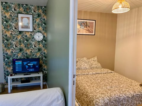 Superbe appartement avec parking gratuit sur place Apartment in Saint-Denis, France