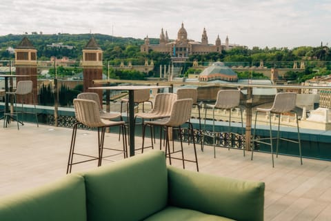 Balcony/Terrace, City view