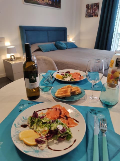 Food and drinks