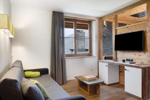 Property building, Living room