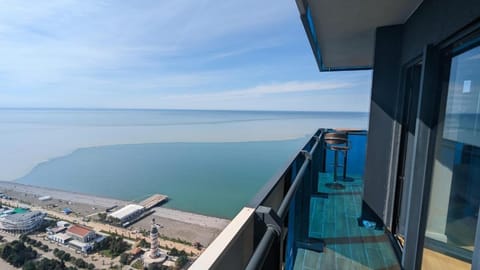Day, Natural landscape, Bird's eye view, View (from property/room), Balcony/Terrace, City view, Sea view