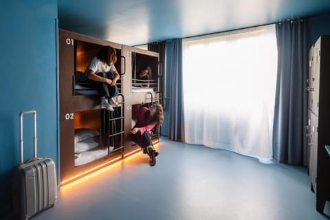 Photo of the whole room, bunk bed