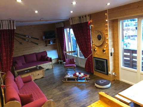 PRALOUP BEL APPARTEMENT STYLE CHALET Apartment in Barcelonnette