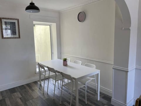 Acushla House House in Londonderry