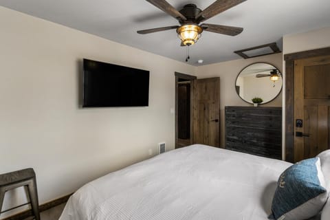 TV and multimedia, Bedroom