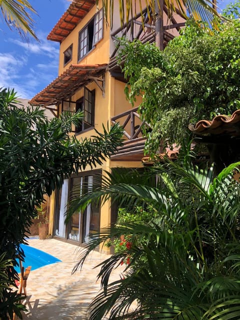 Pousada Relíquias do Mar Bed and Breakfast in Vila Canaa