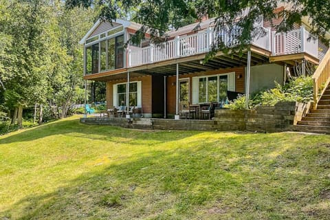 Property building, Spring, Day