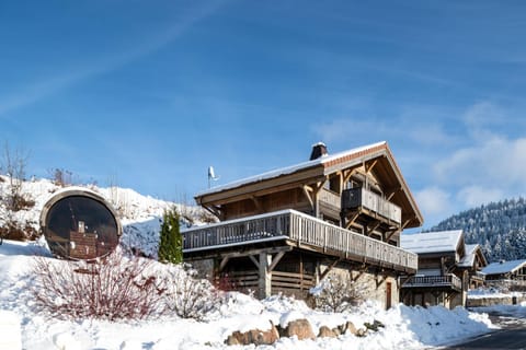 Property building, Winter