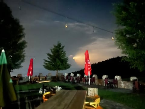 Night, Mountain view