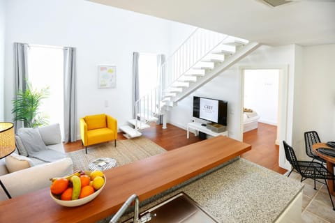 Communal lounge/ TV room, Kitchen or kitchenette, Dining area