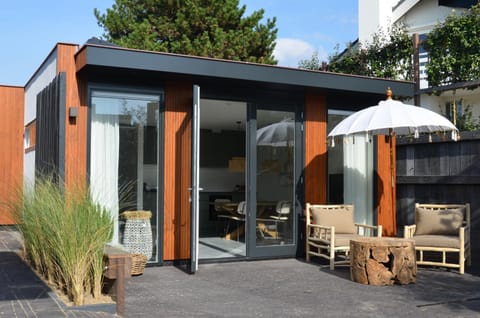 Olive Beach, luxury beachhouse 150 m from the beach Apartment in Noordwijk