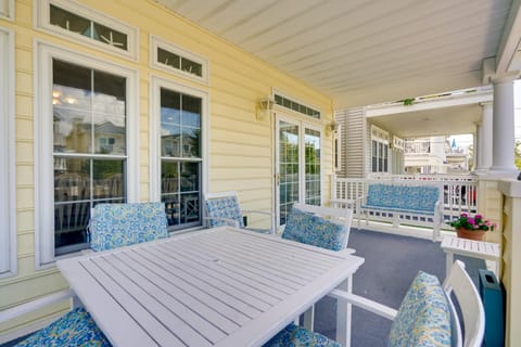 Sunny Ocean City Retreat about Qtr-Mi to Beach! Apartment in Ocean City