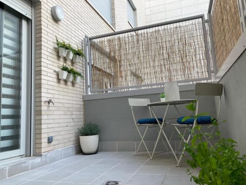 Patio, Day, View (from property/room), Balcony/Terrace