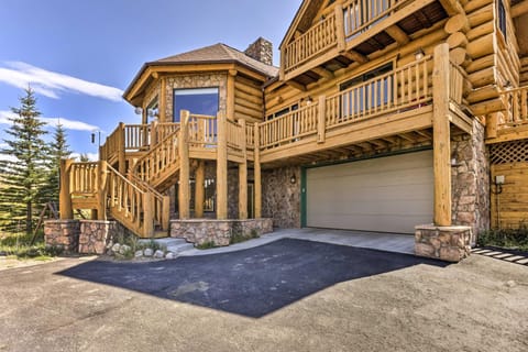 Skiing and Hiking Access Spacious Granby Cabin! Cabin in Granby