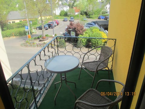 Summer, Balcony/Terrace