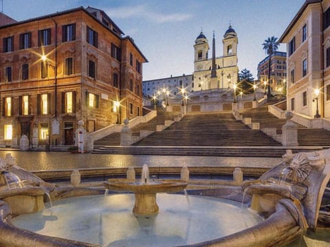 Nearby landmark, Restaurant/places to eat, On-site shops, Evening entertainment, City view, Shopping Area, Entertainment