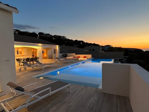 Swimming pool, Sunset, sunbed