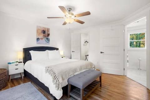 Gorgeous EST Mercedes Stdm 10-min Patio Slps 10 House in Atlanta