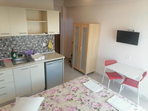 KALIPSO STUDIOS Apartment hotel in Nikiti