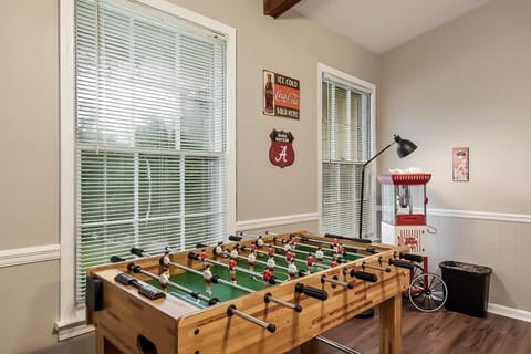 Alabama Slammer GAME-DAY HOME 5-mile to Stadium House in Northport