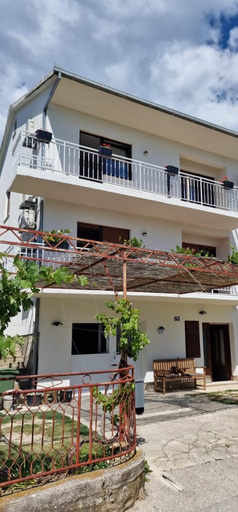 Villa Bravo Apartment in Podstrana
