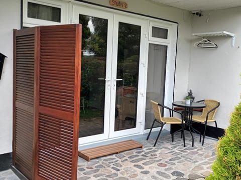 Kate's Place bedroom ensuite close to Donegal town Apartment in County Donegal