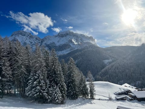 Day, Natural landscape, Winter, Mountain view