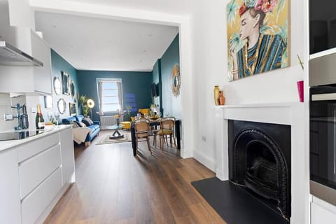 Modern 1 Bed Apartment, Sea Views, free parking, wifi, netflix Apartment in Teignmouth