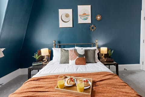 Modern 1 Bed Apartment, Sea Views, free parking, wifi, netflix Apartment in Teignmouth