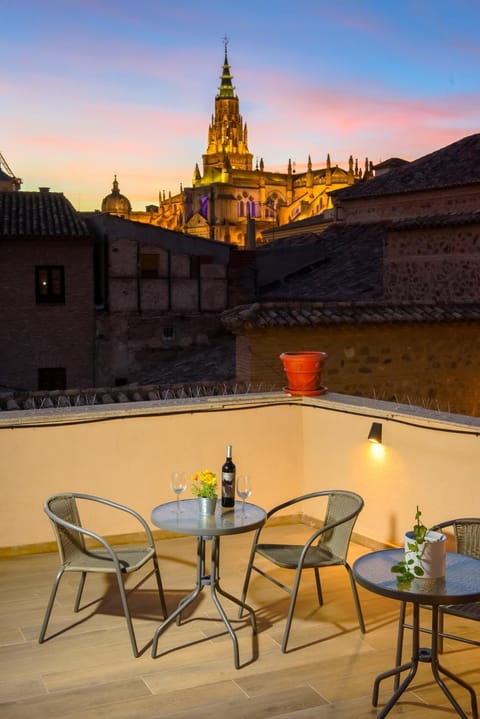 View (from property/room), Balcony/Terrace, Internal: Not applicable to any particular room