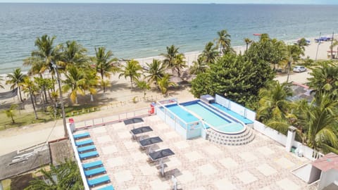 Beach, Swimming pool