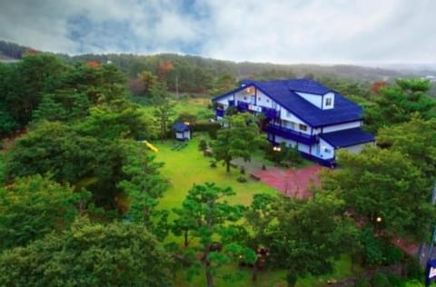 Property building, Day, Natural landscape
