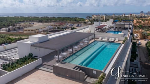 Property building, Swimming pool