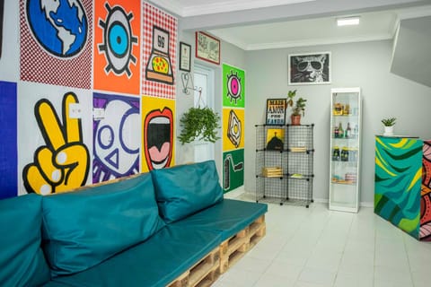 Lobby or reception, Seating area