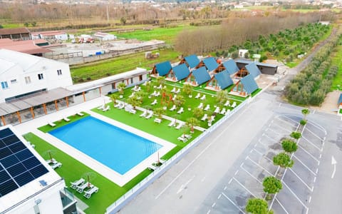 Property building, Garden view, Swimming pool